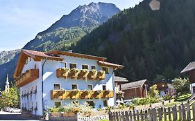 Tirolerhof - Appartementhaus